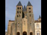 [Cliquez pour agrandir : 78 Kio] Paray-le-Monial - La basilique du Sacré-Cœur : la façade.