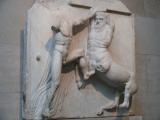 [Cliquez pour agrandir : 69 Kio] London - The British Museum: fight between a Greek and a centaur.