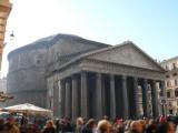 [Cliquez pour agrandir : 70 Kio] Rome - Le Panthéon : l'extérieur.