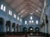 [Cliquez pour agrandir : 115 Kio] Ranchi - La cathédrale Sainte-Marie : la nef.