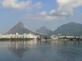 [Cliquez pour agrandir : 59 Kio] Rio de Janeiro - La lagune : vue générale.