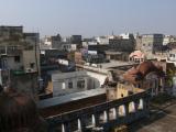 [Cliquez pour agrandir : 118 Kio] Jaipur - La ville vue d'un toit.