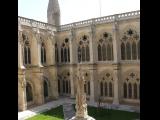 [Cliquez pour agrandir : 91 Kio] Burgos - La cathédrale : le cloître.