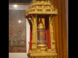 [Cliquez pour agrandir : 148 Kio] Delhi - Le musée national : relique du Bouddha.