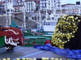 [Cliquez pour agrandir : 132 Kio] Guetaria - Le port : bateaux de pêche.