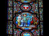 [Cliquez pour agrandir : 194 Kio] Lille - La cathédrale Notre Dame de la Treille : la chapelle de Sainte Anne : vitrail.