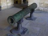 [Cliquez pour agrandir : 62 Kio] Paris - Les Invalides : canon.