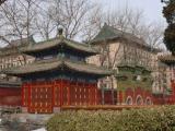 [Cliquez pour agrandir : 161 Kio] Pékin - Le parc Beihai : le petit paradis de l'Ouest : l'extérieur.