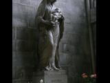 [Cliquez pour agrandir : 79 Kio] Rouen - La cathédrale Notre-Dame : statue représentant la Vierge à l'Enfant dans la chapelle Sainte-Marguerite.