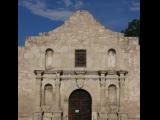 [Cliquez pour agrandir : 87 Kio] San Antonio - The Alamo: the ancient church.