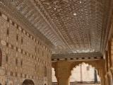 [Cliquez pour agrandir : 205 Kio] Jaipur - Le fort d'Amber : le hall des audiences privées (Diwan-i-Khas).