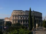 [Cliquez pour agrandir : 82 Kio] Rome - Le Colisée : l'extérieur.