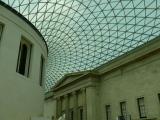 [Cliquez pour agrandir : 106 Kio] London - The British Museum: inside the main building.