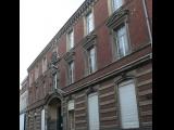[Cliquez pour agrandir : 99 Kio] Douai - L'institution Sainte-Clothilde : l'entrée.