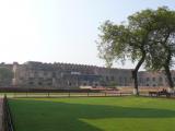 [Cliquez pour agrandir : 113 Kio] Agra - Le fort : les jardins.