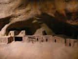[Cliquez pour agrandir : 138 Kio] Mexico - Le musée national d'anthropologie : habitat Nord-Paquimé.