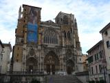 [Cliquez pour agrandir : 98 Kio] Vienne - L'ancienne cathédrale Saint-Maurice.