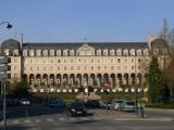 [Cliquez pour agrandir : 93 Kio] Rennes - Le palais Saint-Georges : la façade.