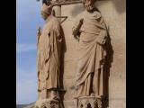 [Cliquez pour agrandir : 91 Kio] Reims - La cathédrale Notre-Dame : le portail d'entrée : statues.