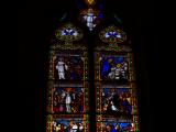 [Cliquez pour agrandir : 129 Kio] Sarlat-la-Canéda - La cathédrale Saint-Sacerdos : vitrail.