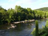 [Cliquez pour agrandir : 119 Kio] Cambo-les-Bains - Les thermes : promenade.