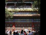 [Cliquez pour agrandir : 148 Kio] Pékin - La Cité interdite : le pavillon du portier au soleil.