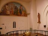 [Cliquez pour agrandir : 69 Kio] Tucson - Saint Augustine cathedral: the nave: painting.