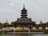 [Cliquez pour agrandir : 65 Kio] Suzhou - La pagode Ruiguang : vue générale depuis le site de Panmen.