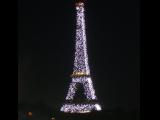 [Cliquez pour agrandir : 38 Kio] Paris - La tour Eiffel le 14 juillet 2006.