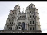 [Cliquez pour agrandir : 76 Kio] Dijon - L'église Saint-Michel : la façade.