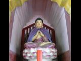 [Cliquez pour agrandir : 73 Kio] Suzhou - Le temple du Nord : la pagode : statue du Bouddha.