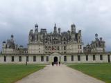 [Cliquez pour agrandir : 71 Kio] Chambord - Le château : vue générale.