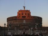 [Cliquez pour agrandir : 60 Kio] Rome - Le château Saint-Ange : la façade et le pont.