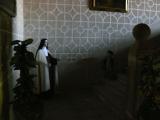 [Cliquez pour agrandir : 65 Kio] Ávila - La maison de Sainte Thérèse : représentation d'une apparition de l'Enfant Jésus à Sainte Thérèse.