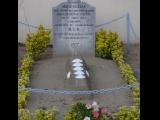 [Cliquez pour agrandir : 145 Kio] Anglet - Le couvent des Bernardines : le cimetière : tombe d'Élise Cestac.