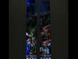 [Cliquez pour agrandir : 55 Kio] Niteroí - La basilique Nossa Senhora Auxiliadora : vitrail représentant la vie de Saint Dominique Savio.