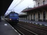 [Cliquez pour agrandir : 88 Kio] Biarritz - TER en gare.