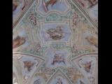[Cliquez pour agrandir : 111 Kio] Rome - La basilique Saint-Jean-de-Latran : voûte peinte de la façade Nord.