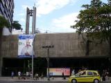 [Cliquez pour agrandir : 104 Kio] Rio de Janeiro - L'église de la Résurrection : vue générale.