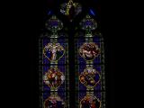 [Cliquez pour agrandir : 116 Kio] Sarlat-la-Canéda - La cathédrale Saint-Sacerdos : vitrail de la Passion.