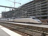 [Cliquez pour agrandir : 132 Kio] Montpellier - AVE en gare.