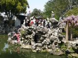 [Cliquez pour agrandir : 163 Kio] Suzhou - Le jardin du bosquet du lion : rochers artificiels.