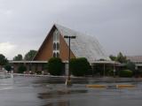 [Cliquez pour agrandir : 58 Kio] Española - The church of Our Lady of Guadalupe: general view.