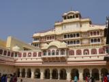 [Cliquez pour agrandir : 120 Kio] Jaipur - Le palais de la cité.