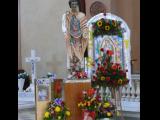 [Cliquez pour agrandir : 93 Kio] Monterrey - La basilique Notre-Dame-de-Guadalupe : l'église ancienne : statue du chœur.