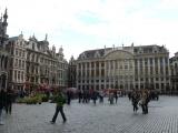 [Cliquez pour agrandir : 103 Kio] Bruxelles - La Grand-Place : vue générale.
