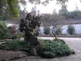 [Cliquez pour agrandir : 150 Kio] Hangzhou - Le temple de Yue Fei : cour intérieure.