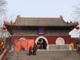 [Cliquez pour agrandir : 108 Kio] Pékin - Le parc Beihai : le temple de l'interprétation de la félicité.