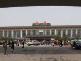 [Cliquez pour agrandir : 77 Kio] Xi'an - La gare.