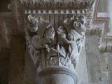 [Cliquez pour agrandir : 87 Kio] Vézelay - La basilique Sainte-Marie-Madeleine : chapiteau.
